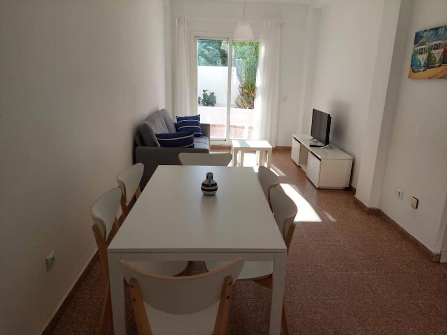 Apartament Piscina, Wifi, Patio Con Vistas Tarifa Zewnętrze zdjęcie